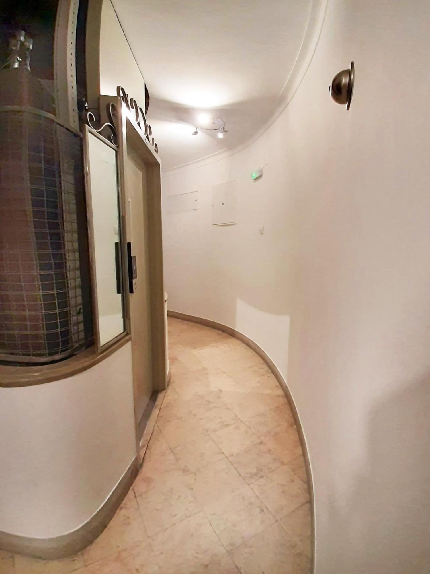 Luminous Apartment Lisbon