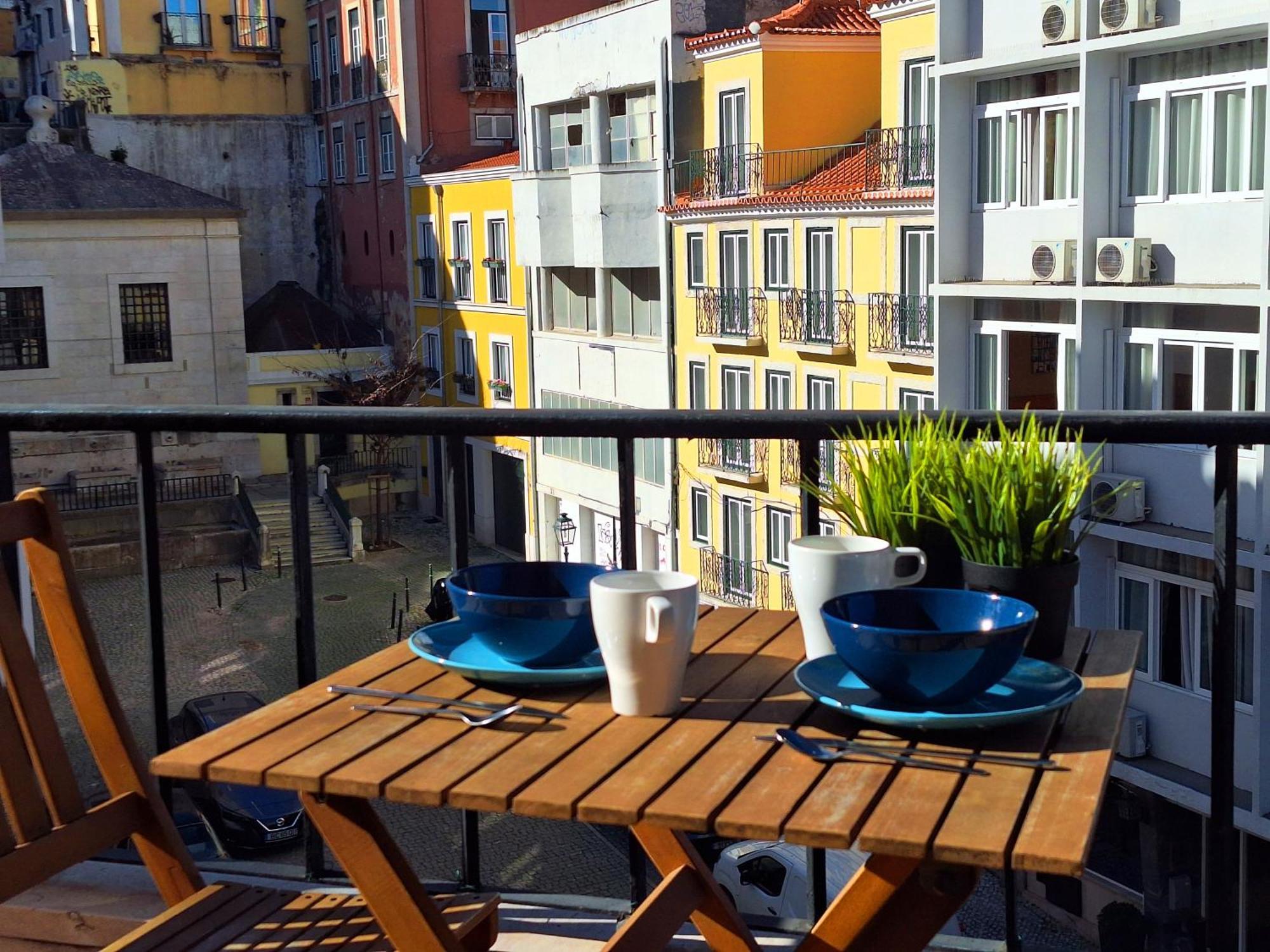 Luminous Apartment Lisbon